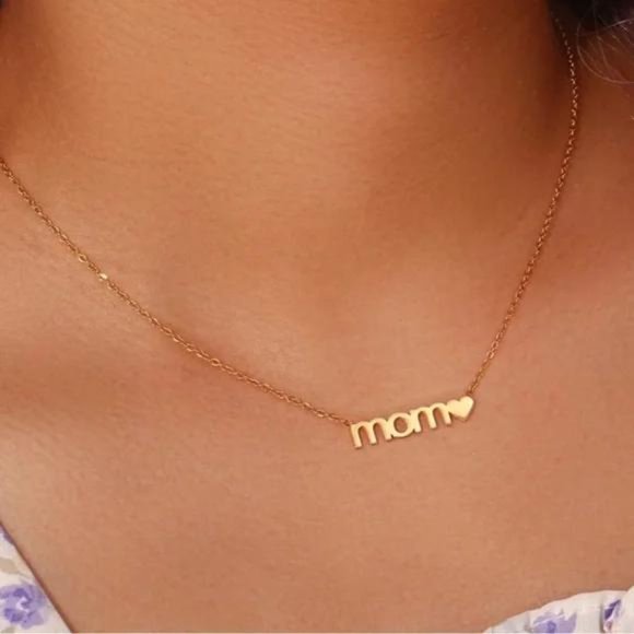 NEW MOM HEART 18K GOLD NECKLACE, NICE NECKLACE, CUTE NECKLACE - Picture 5 of 6